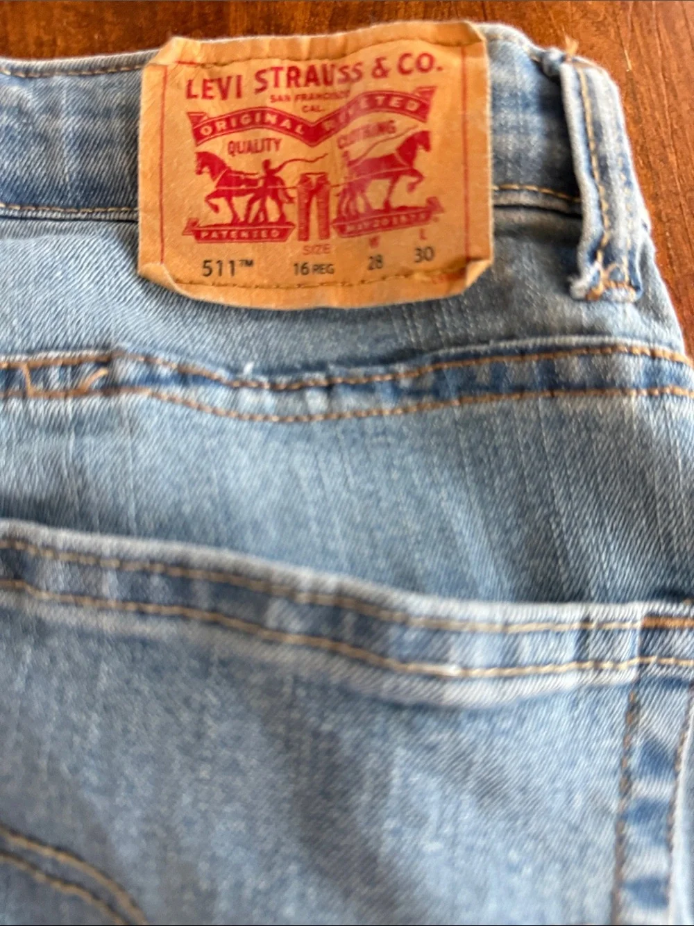 Levi's Straight Jeans — Light Wash & Dark Wash